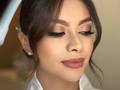 Mis novias @angelesllerena sencillamente hermosa #noviasambato #makeupambato #lilisandovalmakeup #info:0998320199 #lilisandovalmakeupbrides
