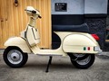 Vespa Love! 🛵🛵🛵 #vespapx #vespapx150e #vespapx150 #px #vespalove #vespalovers #vespa #vespagram #vesparestorasi #vesparestoration #vesparestauration #lolanamotos #lolanastyle #lolanarestauraciones