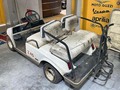 Before/After #lolanagolf #clubcarcolombia #clubcargolfcart #clubcarrestoration #golfcartsofinstagram #golfcartrestoration #lolanarestauraciones