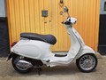 Vespa Sprint Blanca Italiana 125cc 2016 con solo 12mil kilómetros, 1 solo dueño, Precio: 16’500.000 mantenimiento preventivo y arreglos esté recién realizados! USADOS GARANTIZADOS!! #vespacolombia #vespabogota #vendetuvespa #tumotobogota #tumo #vendetumotobogota #vendetumoto @offwegoco @vespa_club_bogota @motofellasco @vendetumoto.co @vendetuvehiculo @vendetujugue @vendetunave @vendefacilautos @tumotobogota @tumoto.com_colombia @tumoto.col @carroyacom @tumoto.com.co @motoxxo.shop @vespaclubcolombia