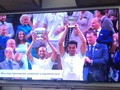Esto es FELICIDÁ! Esta es la colombia REAL!! En la que hay que creer! 🇨🇴🇨🇴🇨🇴🇨🇴 y hay muchos mas por apoyar!!! #WimbledonFinal #wimbledonesnuestra @RobertFarah_ @juanscabal