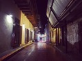 En la #calle de @laranadorada #scouting #cascoviejo #proyecto #audiovisual #location #panama #filmmaker #panama #storyteller #mentepositivamente por una #cerveza #artesanal bien #fria y una #pizza