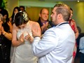 Momentos unicos en la boda A&D quien fue una hermosa celebracion familiar 💖 La cual se vivio con mucho amor y cariño durante toda la noche 📸 Felicidades Dios lo bemdiga 🙌 @dchm13