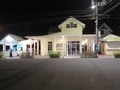 Jacó de noche. (en Costa Rica)