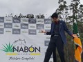 Gracias a la @alcaldia_nabon, al Ministerio de Educación y la solidaridad de @celec_ep celebramos la entrega de 200 Tablets para la educación de los niños💜 de Nabón!
