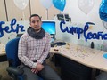 Otro año más 🙈, me enamore y se me rompió el corazón, pero saben algo? No me arrepiento de nada. (Las risas, las lágrimas, los besos). Estoy orgulloso de quien soy ahora 😀 y en parte es gracias a lo que aprendí con el !!. Y a cómo aprendí a estar sin el. Una parte de el está en mi 🙂 y se quedará recordándome que se puede tener algo bonito, pero que ay que cuidarlo como en algún punto tal vez no supe hacerlo 😜 si vez esto. GRACIAS. Buen viaje 💞