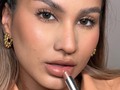 No les pasa que depende del color del labial que se apliquen les cambia el mood totalmente?? A mi si, como que cada labial es una personalidad jajaja amoooo  Estos son los nuevos labiales de @dolcebellaoficial, son especccctaculares, me gustaron mucho y siento que encontré mi nude perfecto que es malibu 🩷 in love estoy!  . El orden de los tonos según el orden de las fotos son:  Malibu  Princess  Sunset  Jungle Brave  Valentine Myst  Passion  Coconut  Sun kiss  . #lips #labiales #lipstick