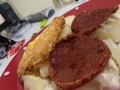 Dizque a esto le hace falta cebolla y aguacate, pero si así es que me gusta a mi coñazo 😂