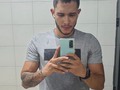 Don't look the mirror