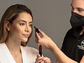 Probado #lancome #monsieurbig una máscara con efecto alargador de pestañas que se adapta al look que quieras conseguir, de forma que con una pasada las pestañas se oscurecen y separan mientras que si se trabaja más en profundidad se logra un efecto pestañas postizas.  @expertalancome  @maydelianadiaz   📸 @alfredotovarfoto