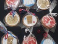 Hoy cerramos Noviembre con este pedido de galletas, decoradas con motivos típicos...