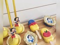 Cakepops, Cakesicles y cupcakes alusivos a Blanca Nieves...