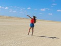 Días cálidos, azules y en compañía 💙  Aunque soy amante de las fotografías, jamás logran captar toda la belleza de la naturaleza, aún así, les comparto un poquito de la majestuosa la Alta Guajira 😍  #altaguajira #Guajira #Colombia #turismo  #Playa #desierto #lugarescolombia