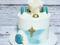 Baptism baby boy cake ! Torta para Bautizo de un precioso Bebe. @marycaya_cakes cake designers . . #baptismcake #babyboybaptismcake #luxurycakes #macarrons #cartagenabakery #reposteriacreativa #reposteríacartagena #tortastematicas #tortasencartagena #tortaspersonalizadas #redmeinspira #gumpaste #fondantcake #fondantart #bakingdreams #naranjaconsemillasdeamapola #luxurycakes #cakepops #minnibrownie