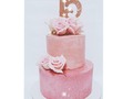 Luxury rose gold cake !! 15 años  #marycaya_cakes #marycayacakedesigner#cakeforlife #cakeforgirls #marycayacakestyle #cakesrtist #cakeart #cakeartdesig #naturalflowers #freshflowercake #modermcakecakes #naranjaconsemillasdeamapola #cartagenabakery #reposteriacreativa #reposteríacartagena #tortastematicas #tortasencartagena #tortaspersonalizadas #redmeinspira #gumpaste #fondantcake #fondantart #bakingdreams