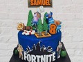 Fortnite temporada 6 .. especial para Samuel en su cumpleaños #8 . #fortnitecake #fortnite #cartagenabakery #reposteriacreativa #reposteríacartagena #tortastematicas #tortasencartagena #tortaspersonalizadas #gumpaste #fondantcake #fondantart #bakingdreams #cookiesandcreamcake #cakeforlife #marycayacakestyle