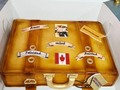 Suitcase full of dreams! happy trip! Suitcase Vintage Cake. #Suitcase #suitcasecake #suitcasevintagecake #suitcasevintage #cartagenabakery #tortastematicas #tortaspersonalizadas #trip #happytrip #cakesincartagena #bakingdreams