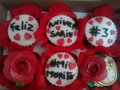 Buenos días!! Nuestro pedido para hoy!!! Mary Dulce Ocasión!!! Cupcakes personalizados !!! Aniversario!!! Rosas !! Nosotros hacemos tu sueño realidad lo llevamos en azúcar!! Qué esperas pide los tuyos ya!!! Brownie rellenos!!😍😋⚘🌷⚘🌷🌷🌷🌷🌹🌹🌹🌹 #cupcakes #cupcakespersonalizados #cupcakesmaracay #cupcakesbrownie #cupcakesaniversario #diloconcupcakes #venezolanosenespaña #venezuela #venezolanosenelmundo #venezolanosenelexterior #hechoenvenezuela #hechoconcariño #reposteriamaracay #reposteriaartistica #sugarcake #fondant