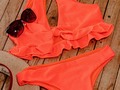 Es oportunidad del color naranja🍊 Único y vibrante para transmitir gran energía y lucir hermosa en la playa.  Tenemos para todas las tallas, somos fabricantes, seguimos rompiendo estereotipos.😉  Realizamos envíos nacionales e internacionales.🌏📦  Link en nuestra bio.👆  #marialexswimwear #trajedebaño #gorditas #tallasplus #playa #lecheria