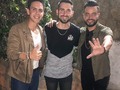 y como aún no se termina mi día, sigue siendo dia de #TBT 🔥 por acá con unos duros de la música que respeto y admiro.  Que alegría verlos emprendiendo en la misma plataforma que yo y entendiendo que los negocios en internet ya no son el futuro, SON EL PRESENTE! 🙌🏻 @dieguitocanta @marklmusic @luisfborjas ⭐⭐⭐⭐⭐ #musica #negocios #mentemillonaria #riqueza #business #luxurylife #mindset