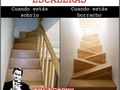 Dos tipos de escaleras - para mas chistes: Click aqui