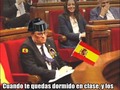 Cuando te quedas dormido y tus amigos te hacen la típica broma… - para mas chistes: Click aqui