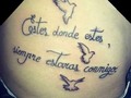 Igual al que se refiere sabe también dónde están las tildes porque la del tatuaje como que no… - para mas chistes: Click aqui