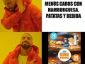 A mí es que las hamburguesas a 1€ me vuelven loco - para mas chistes: Click aqui