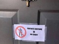 Cómo debería ser Halloween - para mas chistes: Click aqui