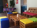 Mobiliario de paletas y puff de colores tema para fiesta mexicana #cumple50 #fiestamexicana