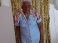 Felices 90' Elvira cortes que Dios te llene de salud y muchos días felices.