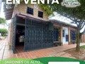 EN VENTA. DE OPORTUNIDAD ÚNICA EN EL MERCADO. UBICADO EN 📍LOS JARDINES DE ALTO BARINAS NORTE, SECTOR ARAGUANEY.  El inmueble está constituido con las siguientes características:  🔸Parcela de 247 mts2. 🔸Construcción de 287 mts2. 🔸3 Habitaciones amplias con baños. 🔸2 cocinas: una de ellas con desayunador y la otra con área de comedor integrado. 🔸Family Room. 🔸Tanque de 3.000 Lts con hidroneumático. 🔸Servicio de WIFI Thundernet. 🔸Garaje eléctrico con estacionamiento privado para 1 vehículo. Ubicada en esquina.  𝗣𝗥𝗘𝗖𝗜𝗢 𝗘𝗦𝗣𝗘𝗖𝗜𝗔𝗟: 𝟯𝟬.𝟬𝟬𝟬 𝗡𝗘𝗚𝗢𝗖𝗜𝗔𝗕𝗟𝗘.🤩  Para mayor información comunicate con nosotros a través de nuestro WhatsApp. 📲  •Neyda Coronado 📲0414-4107455  •Janette Díaz 📲0414-5684733  •Oficina Central: ☎️0273-5412952  #soybarinas #venezolanosenchile #venezolanosenperu #venezolanosenelmundo #venezolanosenespaña #venezolanosenelexterior #ventasbarinas #ventasbarinas #ventadecasasbarinas #inmueblesbarinas #losjardinesdealtobarinas #altobarinas #altobarinasnorte #inmueblesbarinas #casasenventabarinas #inmueblesenventabarinas #agenteinmobiliariobarinas #asesorinmobiliariobarinas #corredorinmobiliariobarinas #inmobiliariabarinas #inmobiliariasbarinas #bienesraicesbarinas