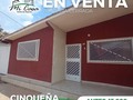 EN VENTA. NUEVA CAPTACIÓN. 😍😍😍 📍 URB. LA CINQUEÑA SECTOR 2. A PUERTA CERRADA. 🎁🎁🎁  NUEVO PRECIO: 13.800  SALA: - Juego de comedor madera de 4 sillas. - 2 sillas de madera. - 1 mesa esquinera. - 2 Lámparas. - Espejos de pared con papel ahumados.  COCINA - Gaveteros de madera y cerámica. - Microondas. - Cocina de gas. - Nevera.  SALA ROOM - 1 sofá de 3 puestos.  CUARTO PRINCIPAL: - Cama matrimonial. - Peinadora. - TV LG 20". - Una mesita de noche. - Clóset de madera.  1era habitación: - Aire Split 12Btu. - TV Samsung normal 16". - Box matrimonial. - Clóset puertas de madera. - 2 mesas pequeñas de madera.  2da habitación: - Aire acondicionado Split 12 Btu. - 2 mesitas de madera. - TV Sanyo 16". - Cama individual duplex. - Clóset de madera.  Área de servicio: - Batea. - Bomba de agua de medio caballo. - Una bombona de gas de 18 Kg. - Un tanque aereo de 1000 ltrs.  Comunícate con nosotros para mayor información. 📲  •Neyda Coronado 📲0414-4107455  •Janette Díaz 📲0414-5684733  •Oficina Central: ☎️0273-5412952  #inmueblesbarinas #casasenventabarinas #inmueblesenventabarinas #agenteinmobiliariobarinas #asesorinmobiliariobarinas #corredorinmobiliariobarinas #inmobiliariabarinas #inmobiliariasbarinas #bienesraicesbarinas #bienesraicesvenezuela