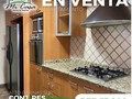 EN VENTA HERMOSO APARTAMENTO. COMPLETAMENTE EQUIPADO.  📍 Ubicación: Madre Vieja, Alto Barinas Sur.  PLANTA BAJA: ▪️ 1 Habitación ▪️ Sala-Comedor ▪️ Aire de 5 Toneladas ▪️ Cocina con tope de granito ▪️ Área Social ▪️ Parrillera ▪️ Family Room ▪️ Área de servicio  PLANTA ALTA: ▪️ 3 Habitaciones con closet y aire acondicionado ▪️ Habitación principal con baño interno  Extra: ▪️ Estacionamiento para 3 vehículos ▪️ Juegos de cuarto. ▪️ Lavadora y Secadora. ▪️ Cocina, nevera, horno y microondas. ▪️ Juego de sala, comedor y family room.  PRECIO: 35.000  Para mayor información comunicate con nosotros a través de nuestro WhatsApp. 📲  •Neyda Coronado 📲0414-4107455  •Janette Díaz 📲0414-5684733  •Oficina Central: ☎️0273-5412952  #inmueblesbarinas #propiedadesenventa #propiedadesinmobiliarias #propiedadesbarinas #socopo