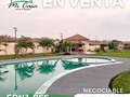 EN EXCLUSIVA: DISPONIBLE EN VENTA. 📍 Alto Barinas, Conj. Res. Agua Clara D.  - Casa ampliada y Remodelada - Amplia y espaciosa cocina - 3 habitaciones: 2 de ellas con baño privado. - Habitación principal ampliada con área de vestier y baño. - Habitación secundaria con baño privado. - Family room - Parillera.  Áreas sociales con: - Piscina. - Caney para fiesta. - Parque infantil. - Churuatas.  PRECIO: 35.000 NEGOCIABLE.  • Neyda Coronado 📲0414-4107455  • Janette Díaz 📲0414-5684733  • Oficina Central: ☎️0273-5412952  #inmobiliariabarinas #inmobiliariasbarinas #bienesraicesbarinas #bienesraicesvenezuela #ventadeinmueblesbarinas #tonwhousebarinas #ventadecasasenbarinas #soybarinas #casasenventabarinas #ventasdecasasbarinas