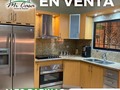 EN VENTA. DISPONIBLE HERMOSA CASA A PUERTA CERRADA. 📍 Gran Jardín 2, Alto Barinas Norte.  LA CASA SE ENTREGA COMPLETAMENTE EQUIPADA.  ▪️ 3 Habitaciones con closet de madera, maletero y aire acondicionado. ▪️ 2 Baños. ▪️ Cocina equipada, empotrada con tope de granito y estante de madera, mesón para desayunar, horno eléctrico, nevera, campana y tope de gas. ▪️ Juego de sala y juego de comedor. ▪️ Área de servicio con lavadora automática y barra en granito. ▪️ Planta eléctrica y tanque subterráneo de 5.000 L hidroneumático. ▪️ Área social con: juego de muebles, área de cocina con tope de granito rustico y nevera ejecutiva. ▪️ Anexo con 1 baño privado. ▪️ Estacionamiento amplio para 4 vehículos aproximadamente con portón eléctrico. ▪️ Cerca eléctrica. ▪️ Servicio de WIFI thundernet e intercable. ▪️ Calle cerrada con portón eléctrico.  PRECIO ESPECIAL: 50.000  • Neyda Coronado - Gerente de ventas. 📲 0414-4107455  • Janette Díaz - Departamento Legal. 📲 0414-5684733  •Oficina Central: ☎️0273-5412952  #casasenventabarinas #inmueblesenventabarinas #inmobiliariabarinas #inmobiliariasbarinas #bienesraicesbarinas #bienesraicesvenezuela #ventadeinmueblesbarinas #tonwhousebarinas