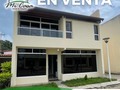 Este hermoso townhouse de oportunidad en venta. A PUERTA CERRADA. 🔑♥️  📍ALTO BARINAS NORTE, CONJUNTO RESIDENCIA VILLAMAR.  ▫️4 Habitaciones con closet modernos: Habitación principal con baño privado. ▫️3½ Baños. ▫️Aire acondicionado en toda la casa. ▫️Cocina moderna equipada con electrodomés completamente, tope de granito y campana. ▫️Patio trasero amplio. ▫️Área de lavandería con lavadora y secadora. ▫️Tanque de agua de 1.500 LT con hidroneumático. ▫️Sala y comedor. ▫️Estacionamiento privado ▫️Conjunto cerrado con portón eléctrico. ▫️Ubicado en Alto Barinas Norte a pocos metros de la Av. Francia. ▫️Conjunto prestigioso.  PRECIO ESPECIAL: 75.000$ 💸  •Neyda Coronado 📲0414-4107455  •Janette Díaz 📲0414-5684733  •Oficina Central: ☎️0273-5412952  #inmobiliariabarinas #inmobiliariasbarinas #bienesraicesbarinas #bienesraicesvenezuela #ventadeinmueblesbarinas #tonwhousebarinas #ventadecasasenbarinas #soybarinas #casasenventabarinas #ventasdecasasbarinas #ciudadvaryna #ciudadvaryná