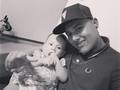 Cosas buenas viene para este año!!! Y aquí con Sofi que no me quiere devolver el bombón... #baby #reggaeton #austin