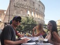Lunch with a view 🇮🇹 #magico #roma #coliseo #mangia #royalartcafe #amore #michiinitaly