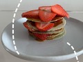 Healthy, delicious, and SO easy! . . I’m in love with @michis newest products ➡️ Amaranth obleas and Sugar- free “Dulce de leche” they are both vegan and made with healthy and nutritious ingredients. So I decided to do this “pavlova” just using the obleas (matcha flavor) the Dulce the leche, and fresh strawberries 🍓 So yummy ! If you are in Miami go to @michis and get them 🏃🏻‍♀️ For other cities or states shipping send me a DM . Estoy enamorada de los productos nuevos de @michis ➡️ Obleas de amaranto y "Dulce de leche" sin azúcar, ambos son veganos y están hechos con ingredientes saludables y nutritivos. Así que decidí hacer este "pavlova" simplemente usando las obleas (sabor matcha) el Dulce la leche y las fresas frescas 🍓 ¡súper rico!  Si estás en Miami consigues todo en @michis para envíos a otras ciudades o estados en USA envíame un DM.