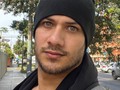 Y entonces entiendes que todo lo que necesitas es estar bien contigo, que la vida puede ser extraña pero tiene sus razones, que uno no le pertenece a otros sino a sus pensamientos .. de pana así es como siento que va transcurriendo todo, por eso cada oportunidad es valiosa, nuevos proyectos, amistades, aciertos y errores, si errores porque de esos también se aprende … un abrazo a todos desde acá con este frió Ho que me está acalambrando los huesos jeje, los quiero ❤️ #maoficial