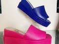 Sandalias y colores de temporada, pídelas igual o en el color que desees. Solo cuero. ❤️  #cuero #sandalias #plataformas #colores #tendencia