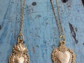 Gerente baño oro 24 k. 2.5 cms  Cadena de 20 o de 27 cms ( corta o más larga según gusto ).bañada también $ 15.000  Sólo con cuerito $ 12.000