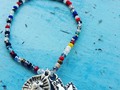 Pulsera milagritos !! 😍 cristalitos con detentes en peltre rústico  #milagritos #México #peltre #tendencia #deco #santiago #Chile