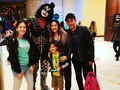 The kiss family