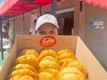 Nuestros Box los puedes surtir a tu gusto pueden ser empanadas, pasteles, tequeños, Mandocas lo que vos queráis son 50 por 20$ dolitas!  Solo aquí en @elverdaderosaborzuliano  . . #pastelitos #tequeños #empanadas #mandocas #papitas #delivery