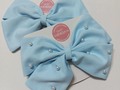 Y tu como lo prefieres? A nosotras nos encantan con perlas 🤩🫶  #minilazos #lazosdeniñas #lazosparaelcabello #hairbows #bows #lazos #puntofijo #valencia #caracas