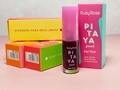¡Llegaron las tintas! 😍  Tintas para Labios y mejillas Ruby Rose  ✨ Alta pigmentación ✨ Fácil de aplicar y difuminar ✨ Variedad de tonos ✨ Huelen delicioso  Costo 4$ c/u 💵  PRODUCTO ORIGINAL 🇧🇷  📱 Concreta tu compra vía WhatsApp, link en la bio ✨ 🚚 Envíos a nivel nacional por Mrw, Domesa, Zoom y Tealca cobro a destino. 🚲 Realizamos delivery Maracaibo / San Francisco, costo varía según distancia.  🏡 Servicio Pick-up en Maracaibo, zona norte, escríbenos para darte información más detallada.   🛒 Contamos con Carrito de Compras  🎉 Catálogo de Productos   FORMAS DE PAGO 💳 Mercantil, Banesco o Pago móvil.  💵 Zelle, Bofa, PayPal, Reverse y Banesco Panamá 🇺🇸 🇵🇦  💰Efectivo únicamente en Maracaibo  #Myshalovers #tintas #tintasparalabios #rubyrose #liptint #maquillajeprofesionalvenezuela #makeupowervzla #giftideas #regalamissmysha #venezuela #maracaibo