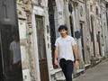 Continuamos con el recorrido turístico, esta vez en el Cementerio de Recoleta.  En casi 5 años viviendo acá nunca me habia interesado ir, y no se imaginan el importante punto turístico. Personas de todo el mundo recorren el cementerio buscando la tumba de Eva Perón y tomando fotografías a las imponentes estructuras.