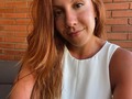 Hoy escuché la siguiente frase: NO ACEPTES UNA CRÍTICA DE QUIEN NO ACEPTARÍAS UN CONSEJO.   ¿Qué mensaje tan cierto no?  Tanto filtro con pecas que me encantaba que hoy decidí maquillármelas jajaja bronceada y pecosa ✌🏼😜✨  #moiraful #freckles #redhead #copperhair #pelirroja #barcelona